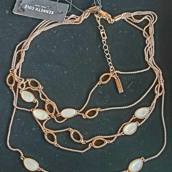 New Kenneth Cole New York Multi-strand Necklace. - Picture 8 of 14